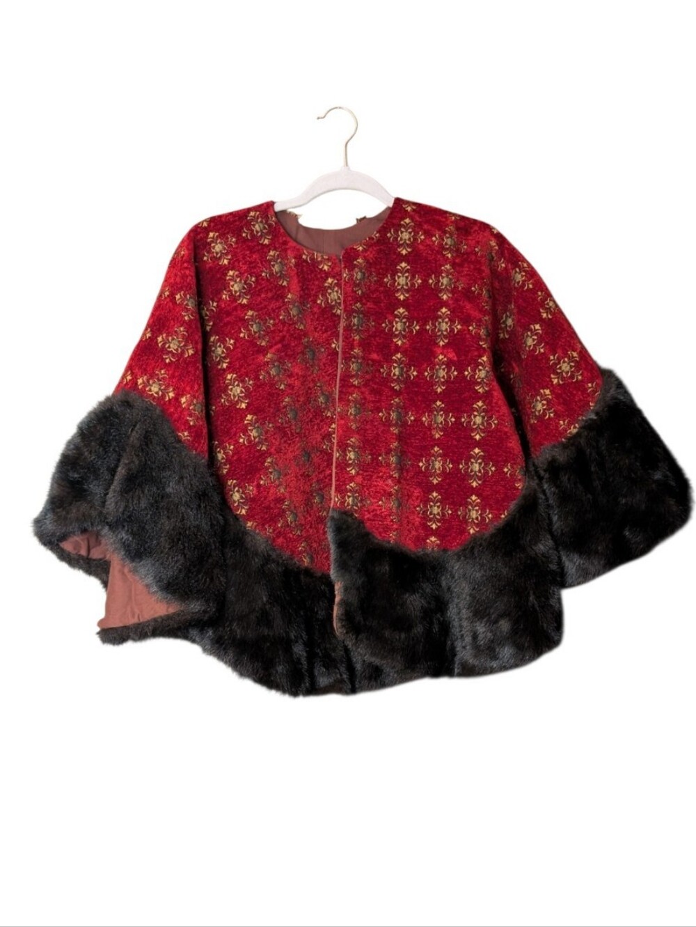 Unbranded Red & Gold Patterned Velvet Capelet Faux Fur cape OSFM flaw poncho